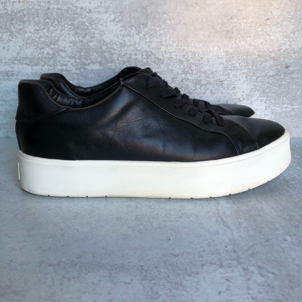 Vince Black Leather Platform Lace Up Shoes Size 9